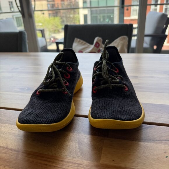 Allbirds Tree Runners Heathered Black Sunny Gold Sole W10 - Picture 6 of 7